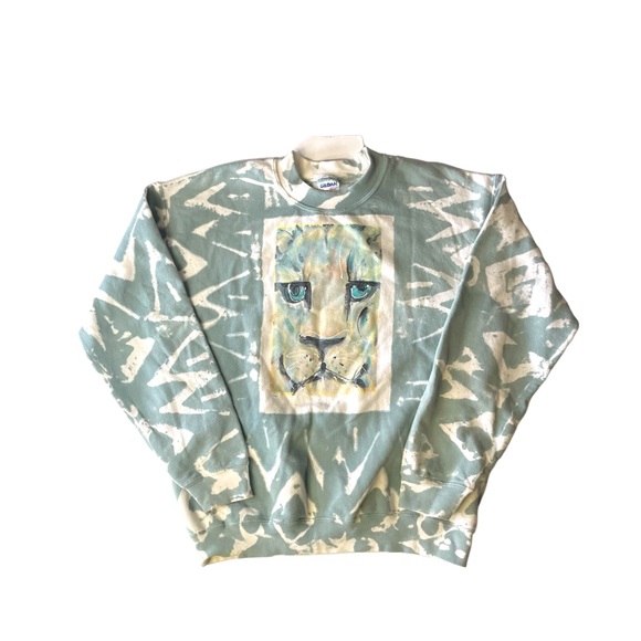 Vintage Gildan Grayish Blue White Lion Crewneck Sweatshirt Medium - Picture 1 of 4